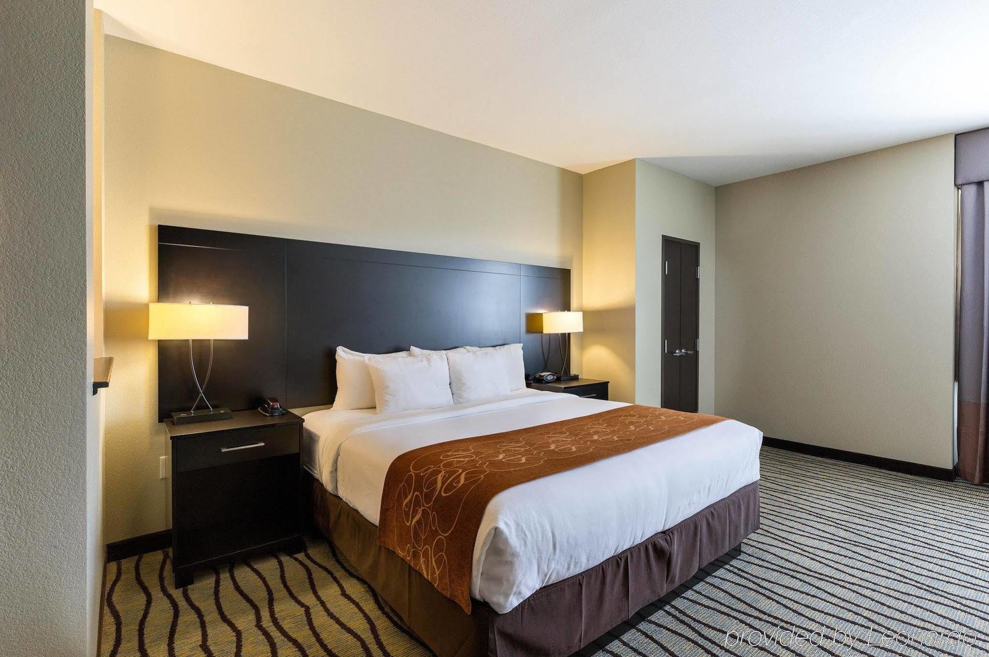 Comfort Near Westchase On Beltway 8 Hotel